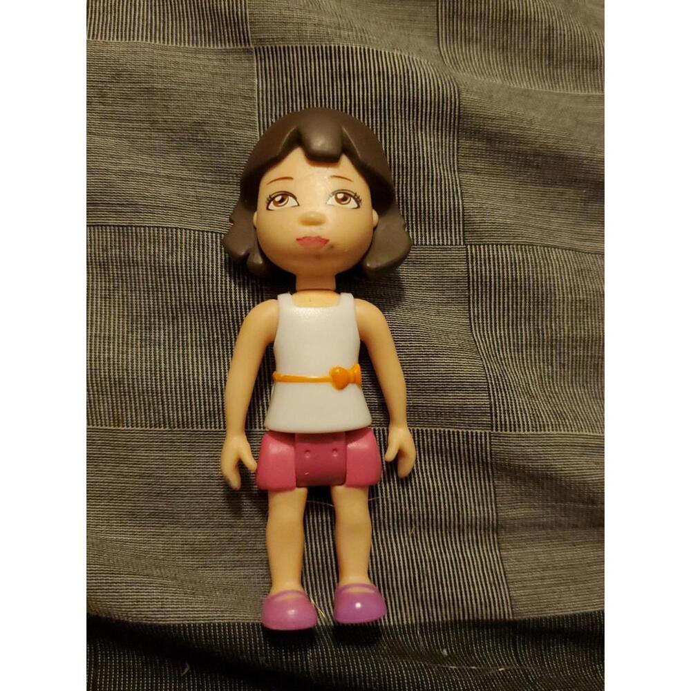 Roominate Alice Mini-Fig
3"